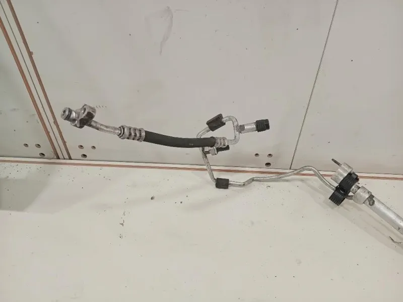 Flessibile AC Compressorecondensatore FLESSIBILE AC COMPRESSORECONDENSATORE Mercedes Classe ML W166 2012