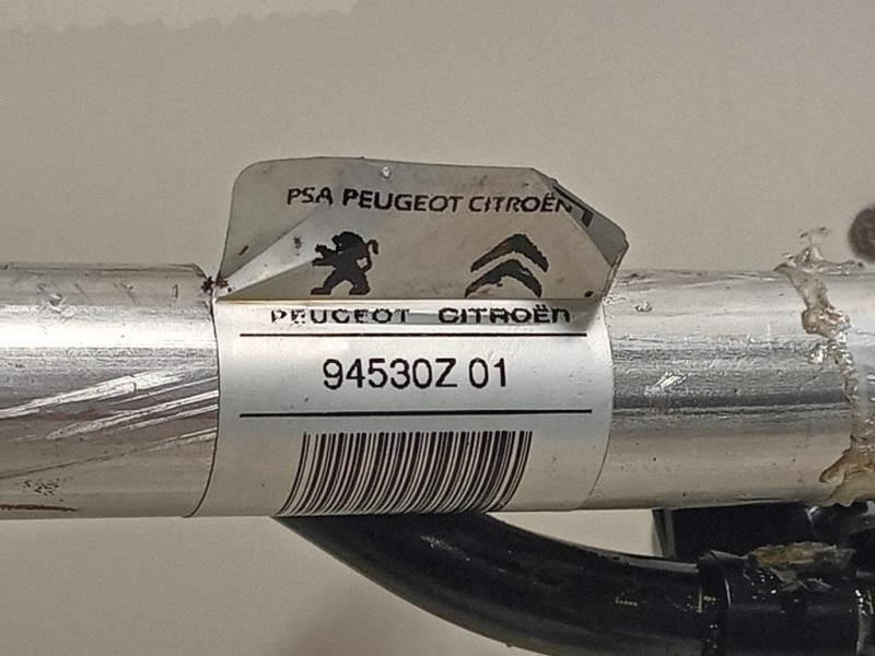 Flessibile AC Compressorecondensatore 9850361580 Opel Corsa F 2019