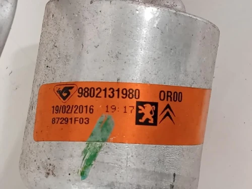 Flessibile AC Compressorecondensatore 9802131980 Peugeot 2008 I 2016