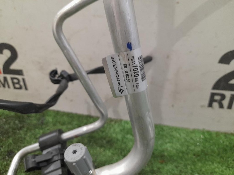 Flessibile AC Compressorecondensatore 9831702080 Peugeot 308 II 2014