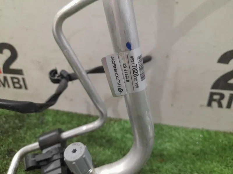 Flessibile AC Compressorecondensatore 9831702080 Peugeot 308 II 2014