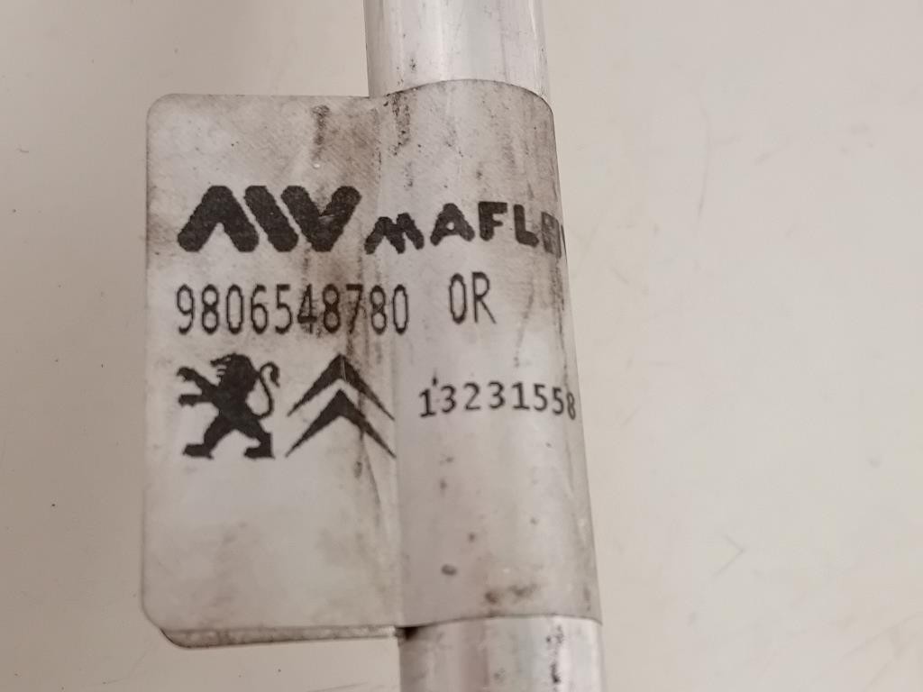 Flessibile AC Compressorecondensatore 9806548780 Peugeot Expert III 2016