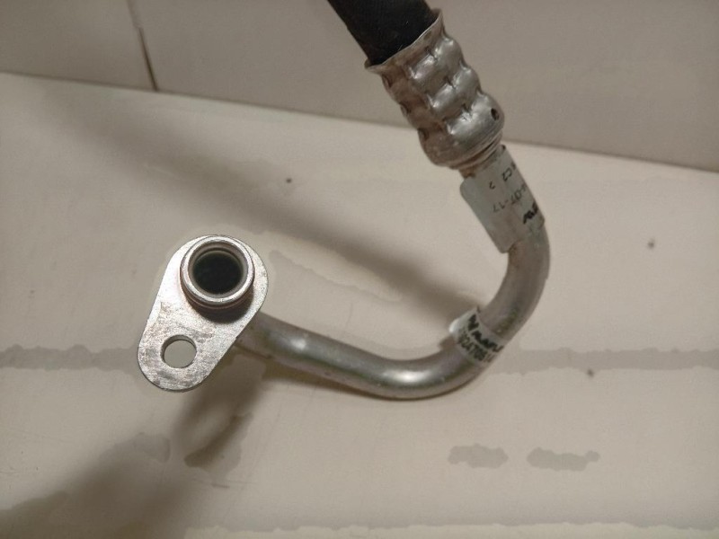 Flessibile AC Compressorecondensatore 9806548780 Peugeot Expert III 2016