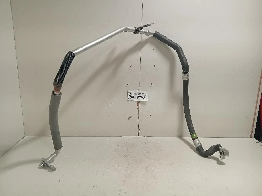 Flessibile AC Compressorecondensatore FLESSIBILE AC COMPRESSORECONDENSATORE Toyota Yaris IV 2017