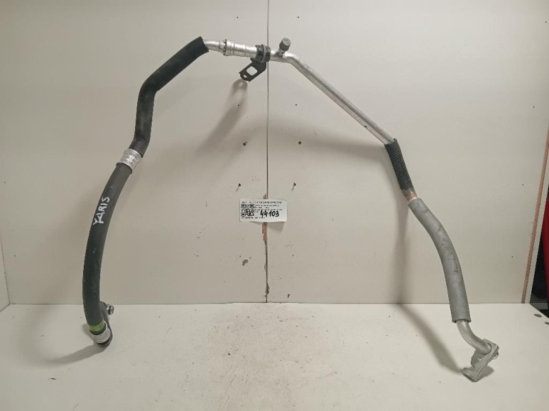 Flessibile AC Compressorecondensatore FLESSIBILE AC COMPRESSORECONDENSATORE Toyota Yaris IV 2017