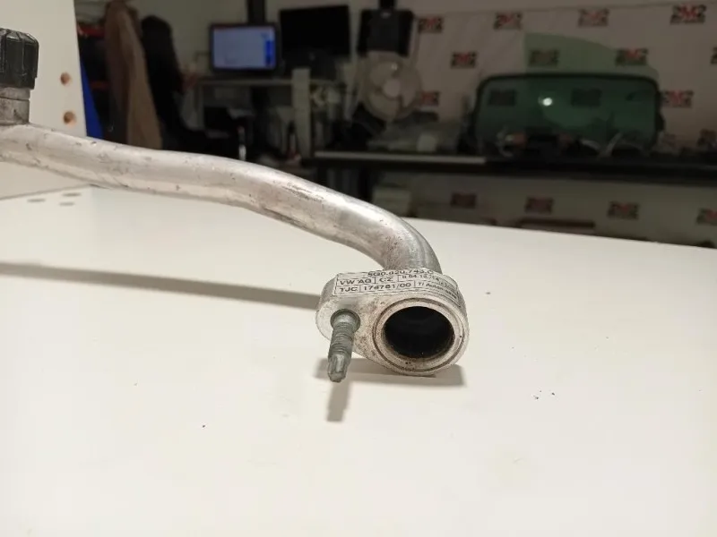 Flessibile AC Compressorecondensatore 5Q0 820 743 Volkswagen GOLF VII 2013