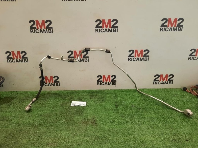 Flessibile AC Compressorecondensatore 3C0820741AJ Volkswagen Passat VI 2011