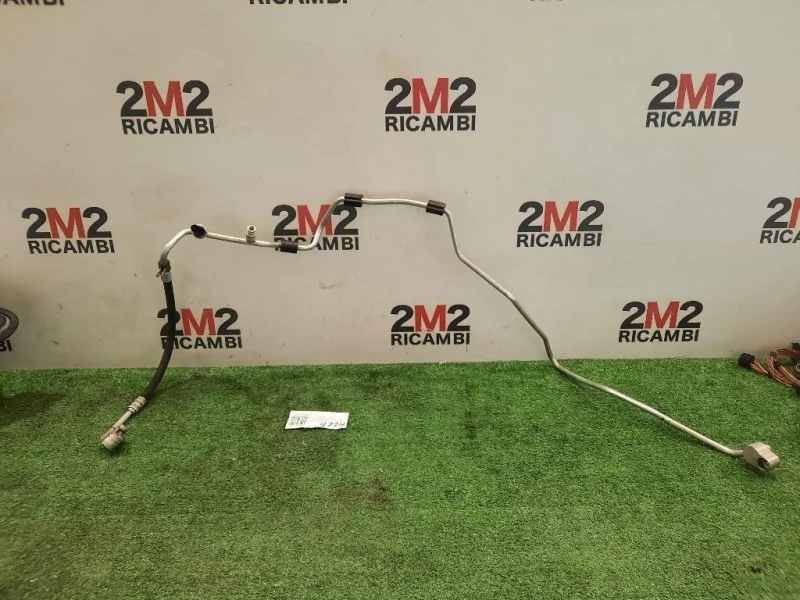 Flessibile AC Compressorecondensatore 3C0820741AJ Volkswagen Passat VI 2011