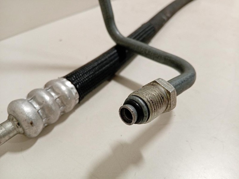 Flessibile AC Condensatorecompressore FLESSIBILE AC CONDENSATORECOMPRESSORE Jaguar XJ6 III 2003