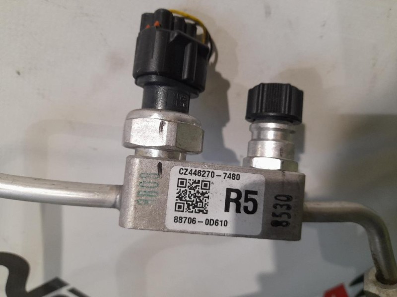 Flessibile AC Condensatorecompressore 887110D400 887060D610 Toyota Yaris IV 2017