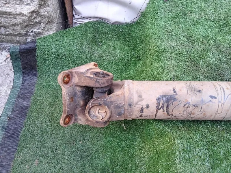 Albero Trasmissione POST JB3G-4K145-DB Ford Ranger III 2009