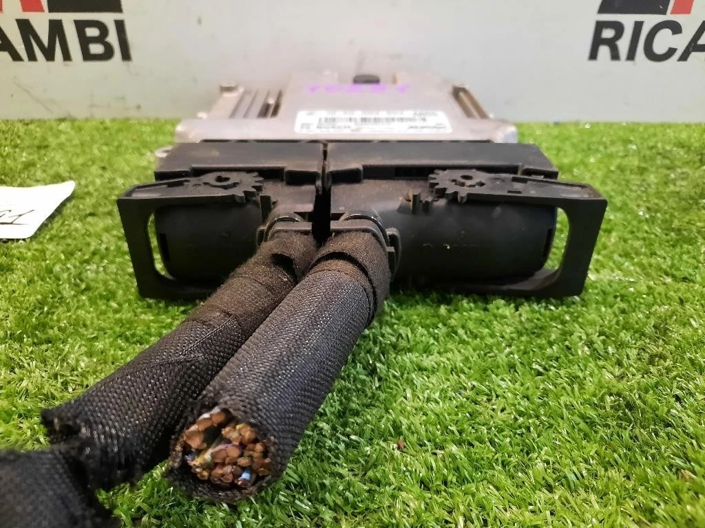 Centralina Iniezione 55583654 Opel Astra J 2010