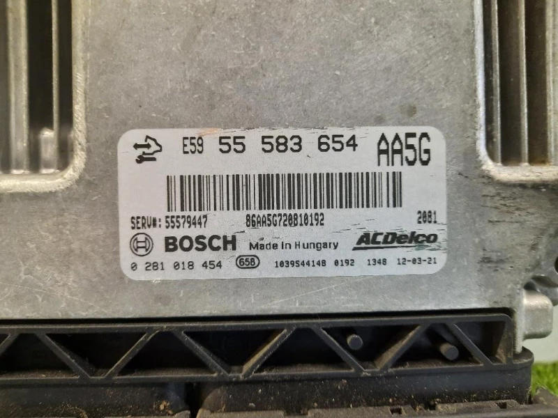 Centralina Iniezione 55583654 Opel Astra J 2010