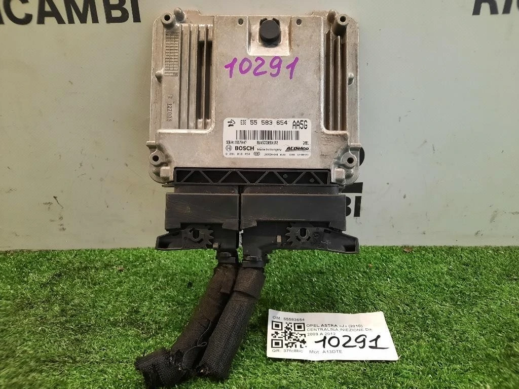 Centralina Iniezione 55583654 Opel Astra J 2010