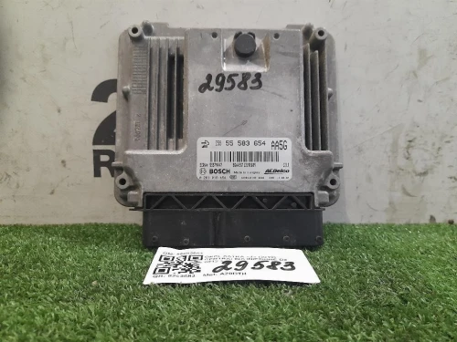 Centralina Iniezione 55583654 Opel Astra J 2010