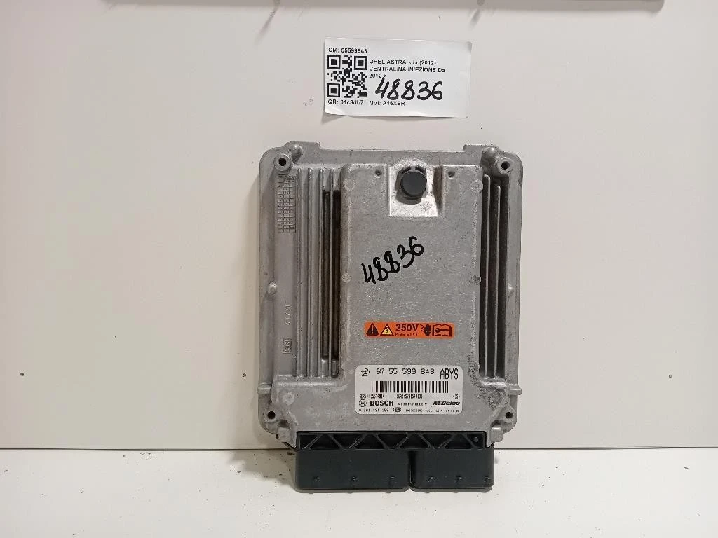 Centralina Iniezione 55599643 Opel Astra J 2012