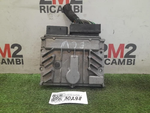 Centralina Iniezione E8755591495 Opel Astra J 2012