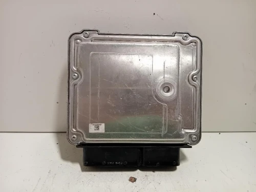 Centralina Iniezione 55579447 Opel Astra J SW 2012