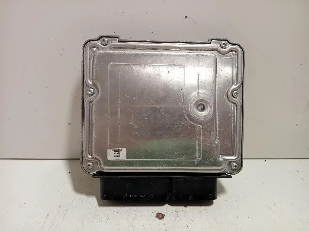 Centralina Iniezione 55579447 Opel Astra J SW 2012