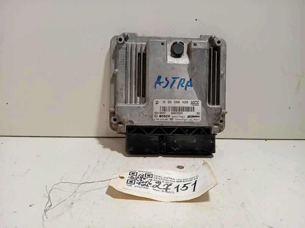 Centralina Iniezione 55579447 Opel Astra J SW 2012