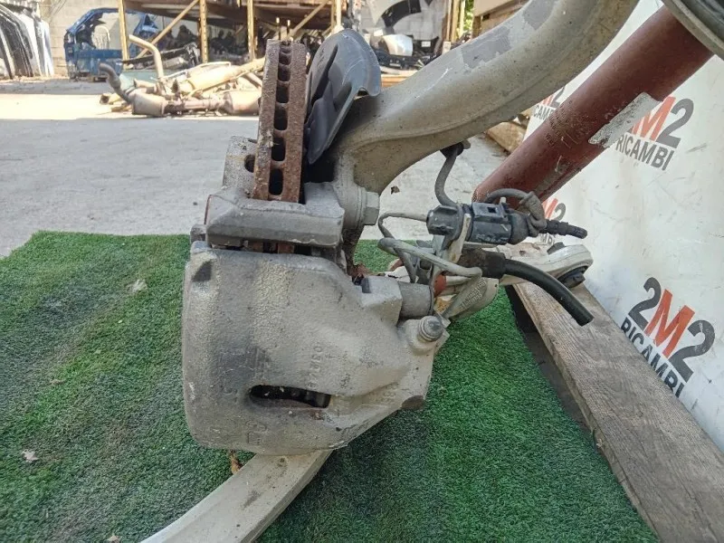 Fusello Ruota ANT SX 8E0407253H Audi A4 8ED Avant 2005