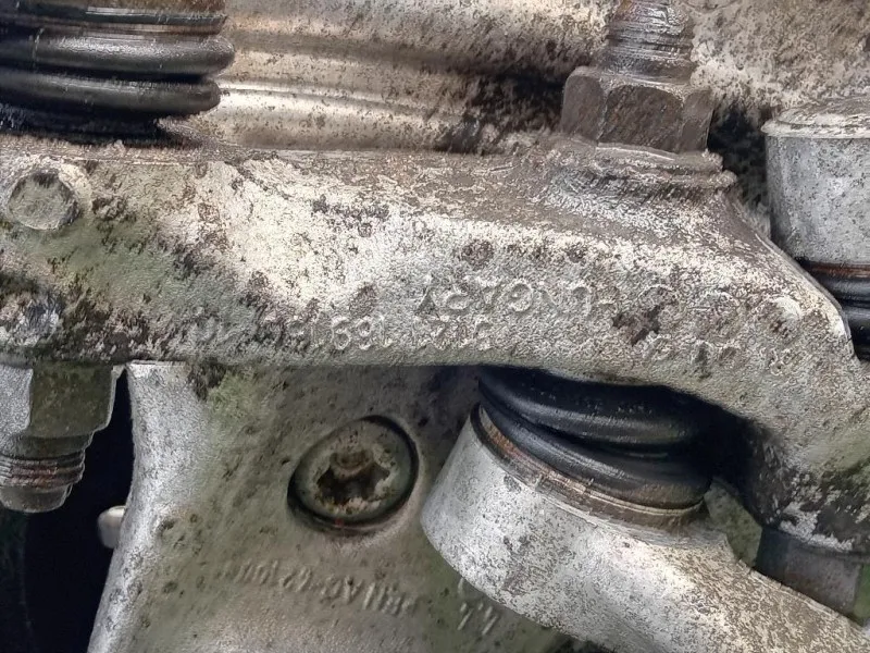 Fusello Ruota ANT SX 679228605 Bmw Serie 1 F20 Berlina 2015