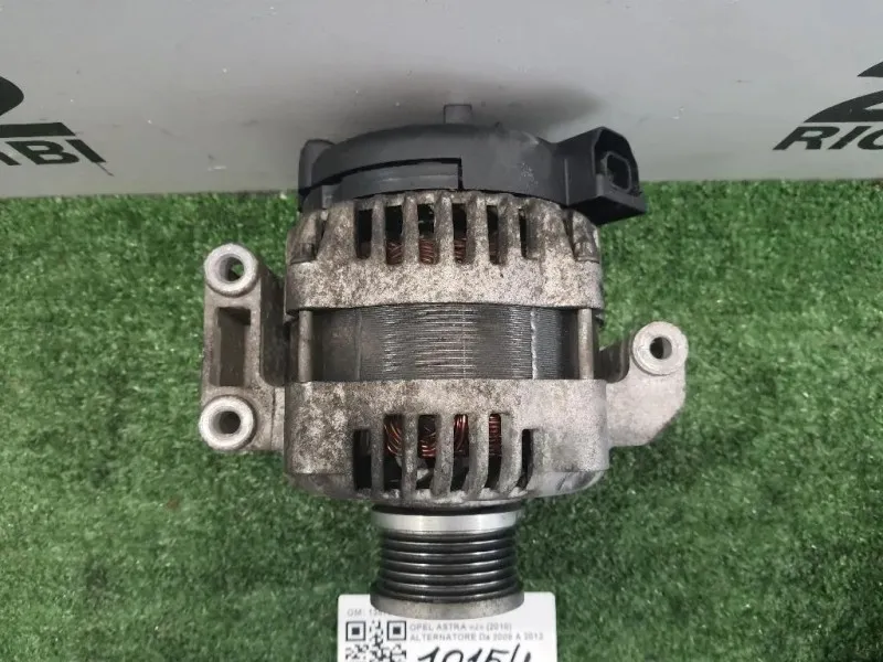 Alternatore 13579669 Opel Astra J 2010