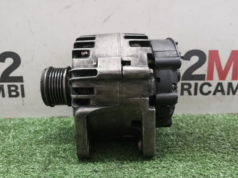 Alternatore 231000026R Renault Mégane III 2009