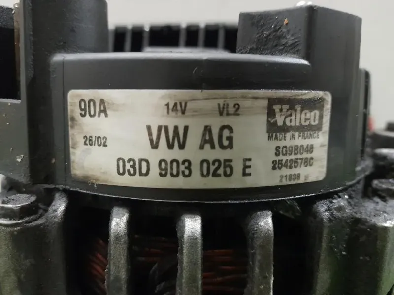 Alternatore 03D903025E Volkswagen POLO IV 2002