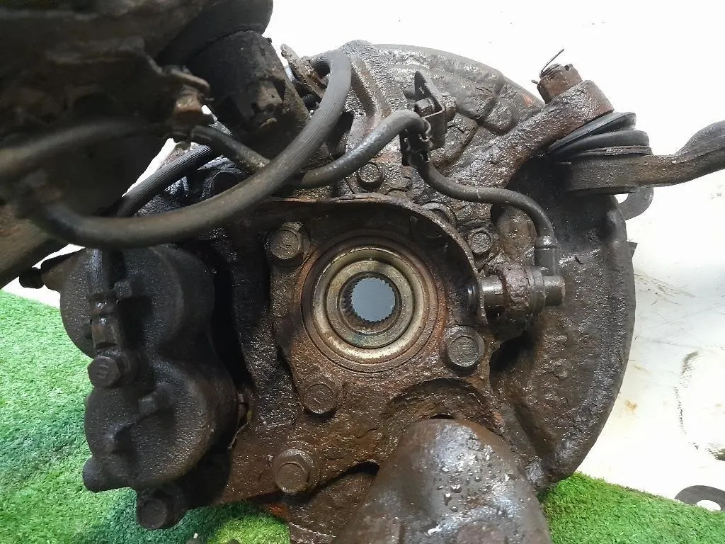 Fusello Ruota ANT SX 3870A047 Mitsubishi Pajero III 2000