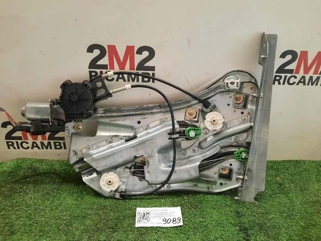 Alzacristallo Parafango POST DX 8201010932 400772S 440746P Renault Megane II CC 2003