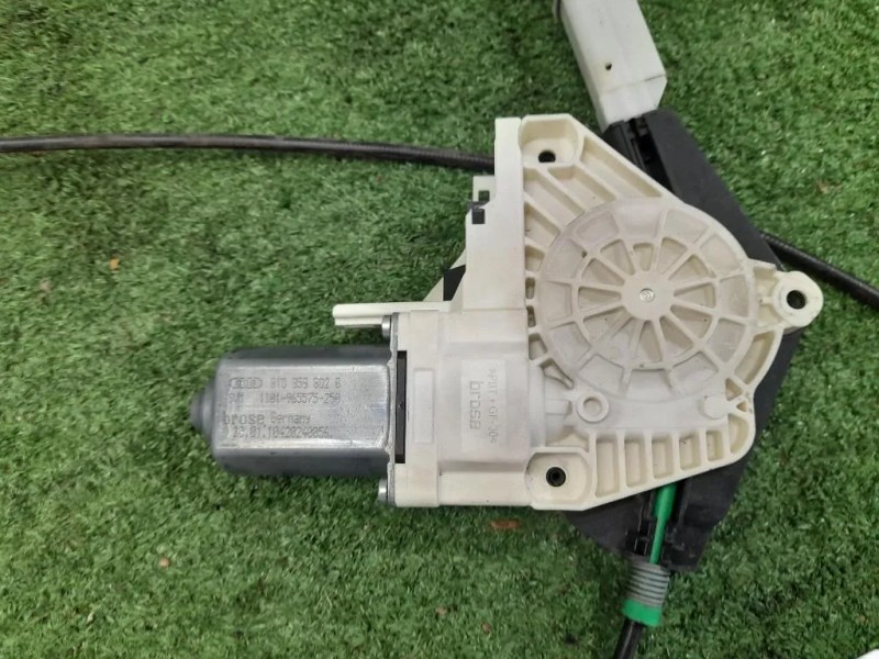 Alzacristallo Porta ANT DX 8T0898462C Audi A5 8T3 2008