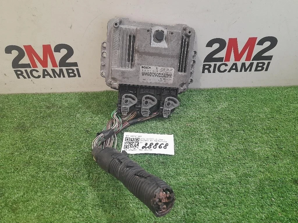 Centralina Iniezione 0281011538 Opel Vivaro A 2001