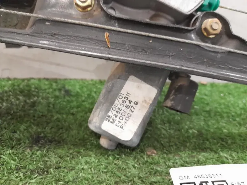 Alzacristallo Porta ANT DX 46536311 Fiat Punto II 2000