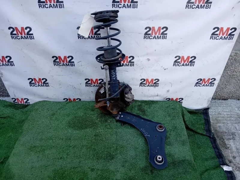 Fusello Ruota ANT SX 400150083R MECCANICA SINISTRA Renault Mégane III 2012