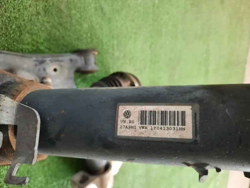 Fusello Ruota ANT SX 1K0407255T Volkswagen GOLF VI 2009