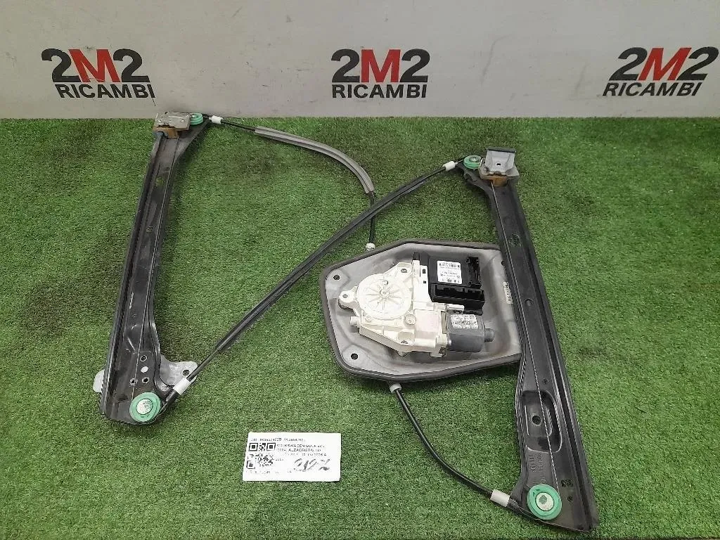 Alzacristallo Porta ANT DX 1K3837462B 1K0959792J Volkswagen GOLF V 2004