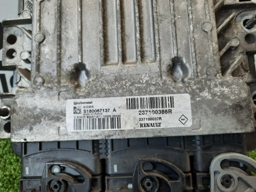 Centralina Iniezione 237104451R Renault Mégane III 2009