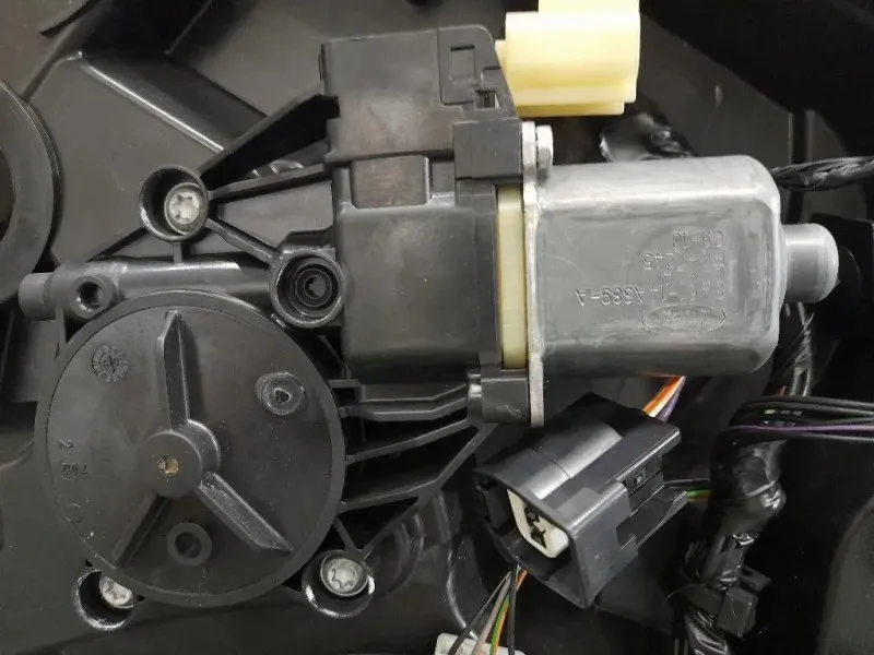 Alzacristallo Porta ANT SX 8A6114A389A Ford Fiesta VI 2008