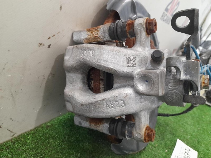 Fusello Ruota POST SX 51943560 Fiat 500L 2013