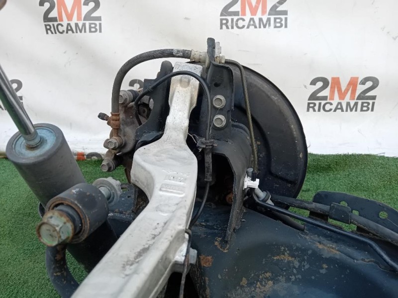 Fusello Ruota POST SX 55401JD00A Nissan Qashqai I 2007