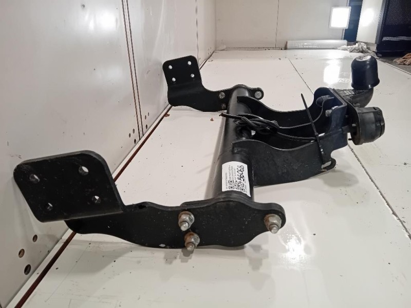 Gancio DI Traino POST GANCIO DI TRAINO POST Ford Transit Custom I 2013