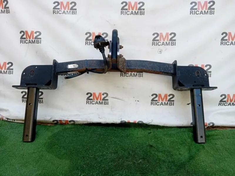 Gancio DI Traino POST 13320746 Opel Zafira C 2012