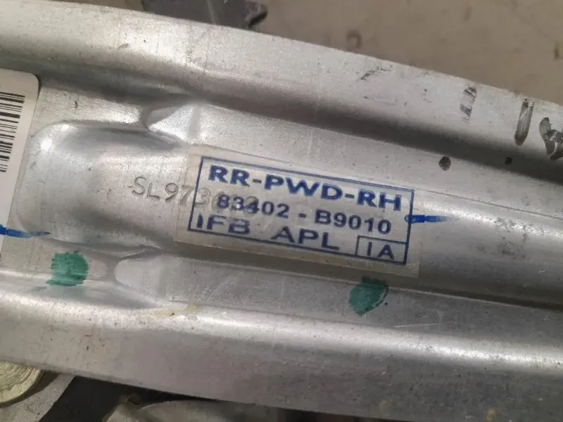 Alzacristallo Porta POST DX 83402B9010 83460B4000 Hyundai I10 II 2016