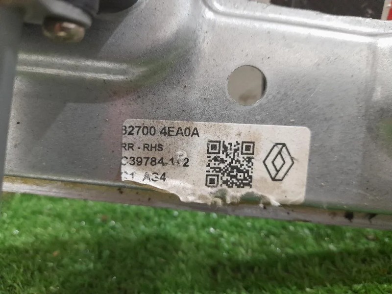 Alzacristallo Porta POST DX 827004EA0A Renault Kadjar 2015