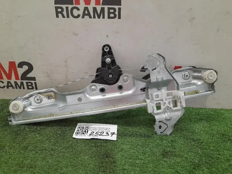 Alzacristallo Porta POST DX 827004EA0A Renault Kadjar 2015