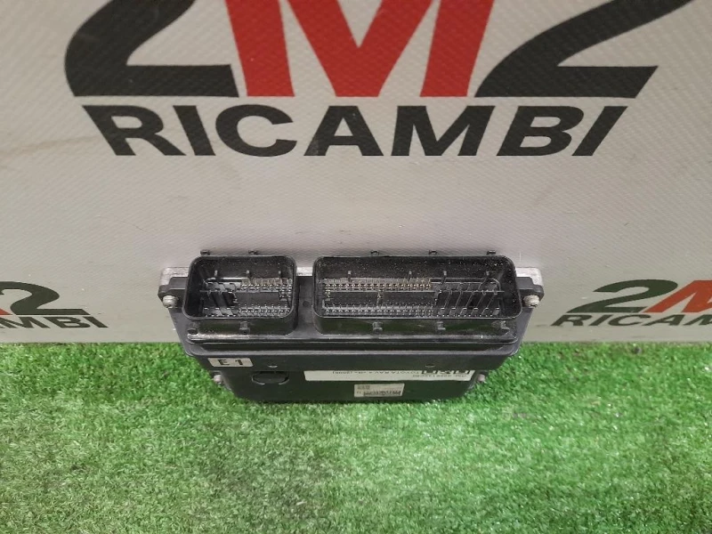 Centralina Iniezione 8966142C00 Toyota RAV 4 III 2006