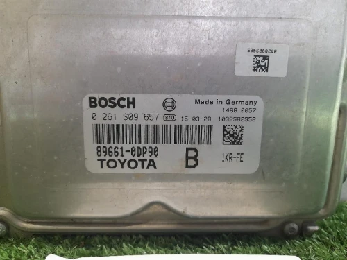 Centralina Iniezione 89661-0DP98 Toyota Yaris IV 2012