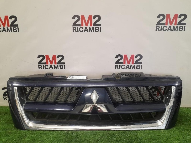 Griglia Cofano ANT MN1177134 Mitsubishi Pajero III 2000