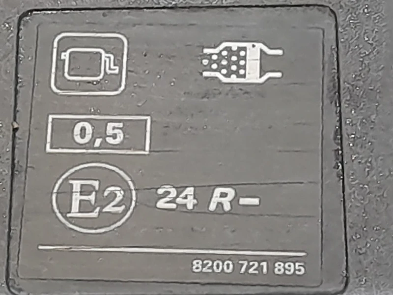 Griglia Cofano ANT 8200721895 Renault CLIO IV 2016